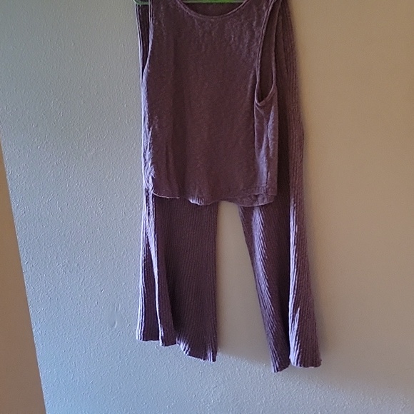 Adelaide set - Picture 4 of 5